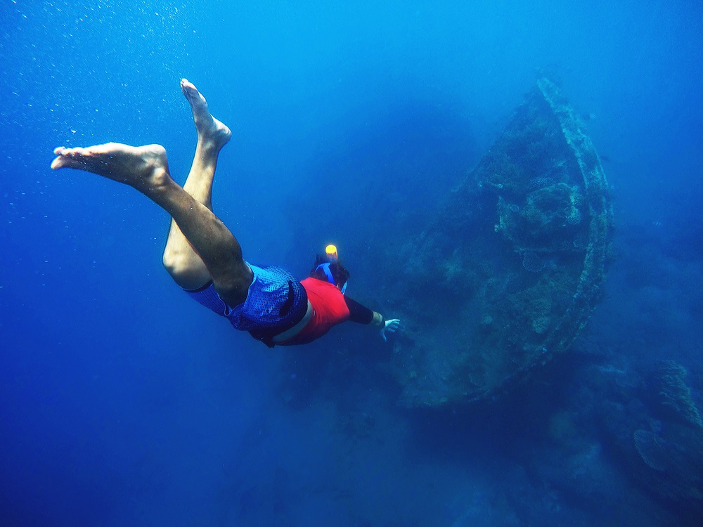 Exploring a shipwreck in Bali